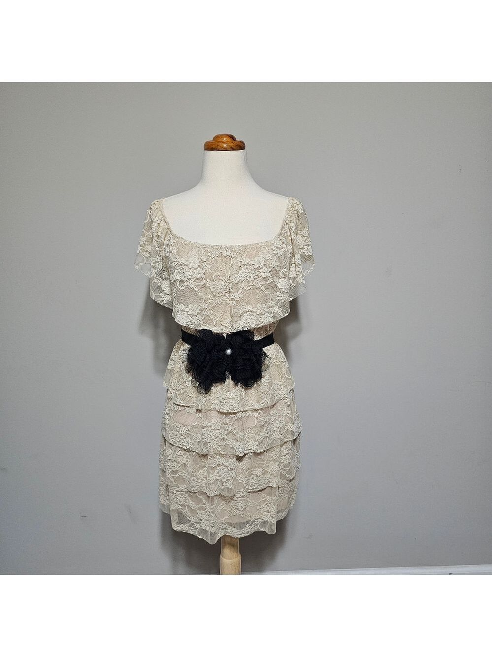 Marquis Cream Lace Tiered Dress Black Bow